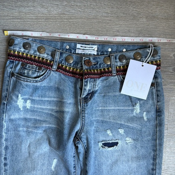 NEW One Teaspoon Awesome Baggies | Aztec Santa Cruz - Picture 10 of 15